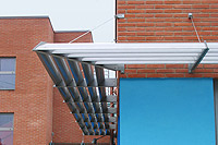 Frangisole in alluminio